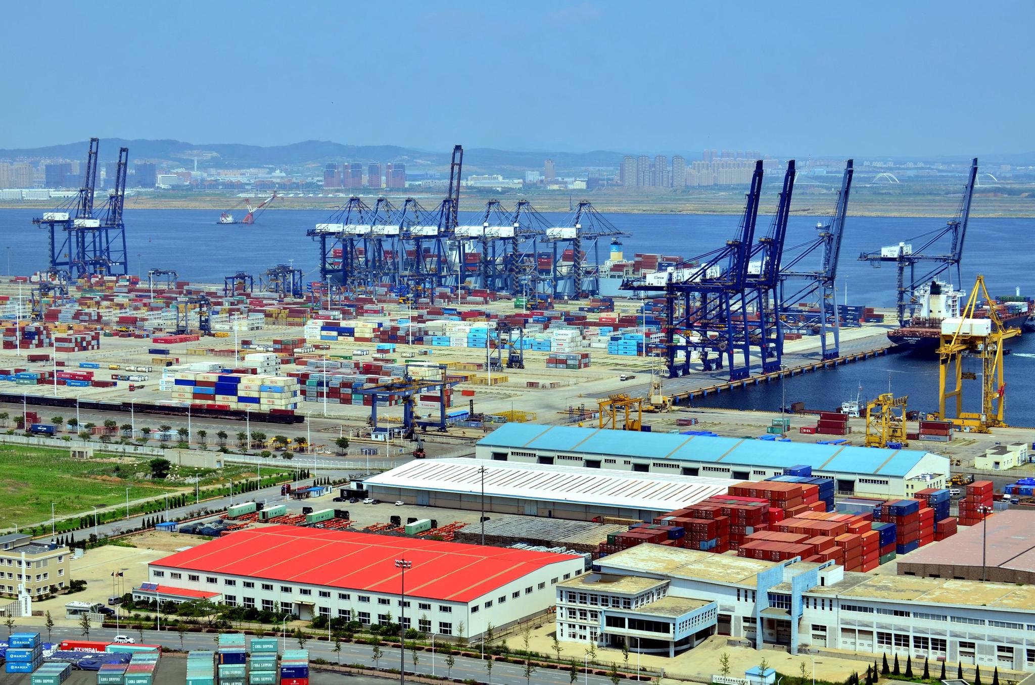 直航台北，厦门港开通首条对台出口跨境电商海运快线
