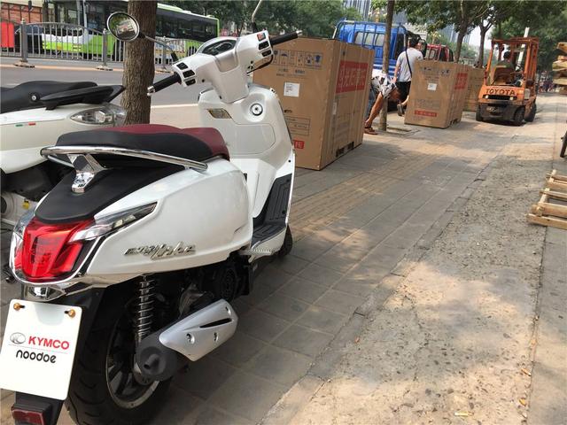 进店实拍:四气门性能复古踏板光阳ANY LIKE 150