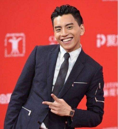 王大陆的嘴能吃人!扒一扒被网友做成了表情包的明星