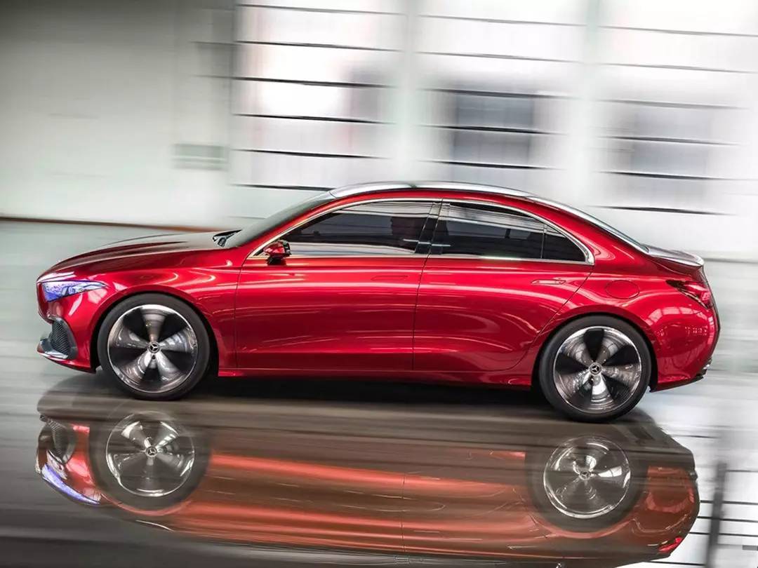 现在90后就是爽,便宜豪车选择太多了!