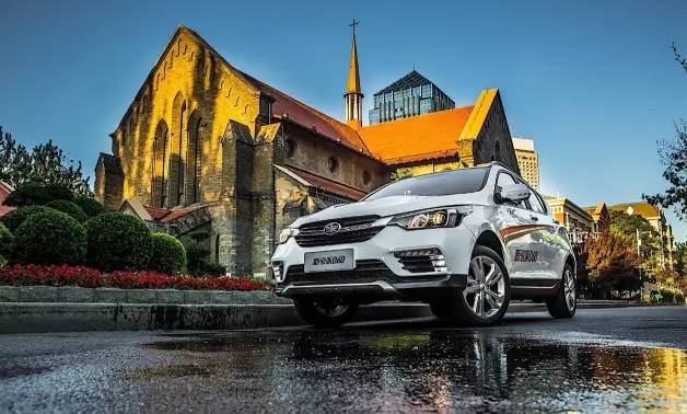 新骏派D60为啥能秒杀一众5万级小型SUV？