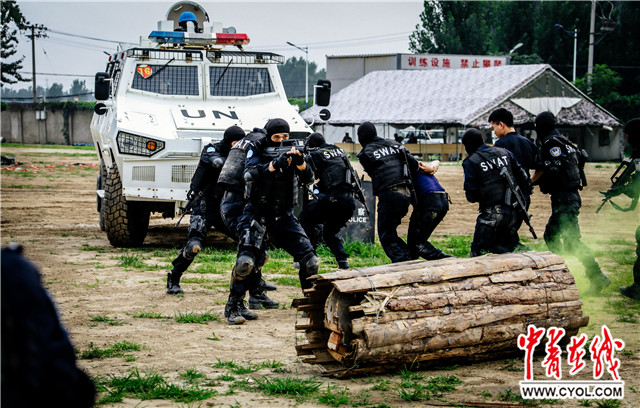 公安部常备维和警队第二期培训班全员通过联合