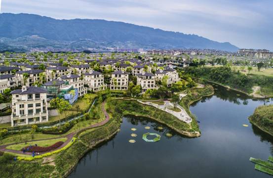 龙湖紫云台续写城市湖山品质生活