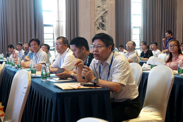 全国原子与分子物理、高压物理及物理力学学术