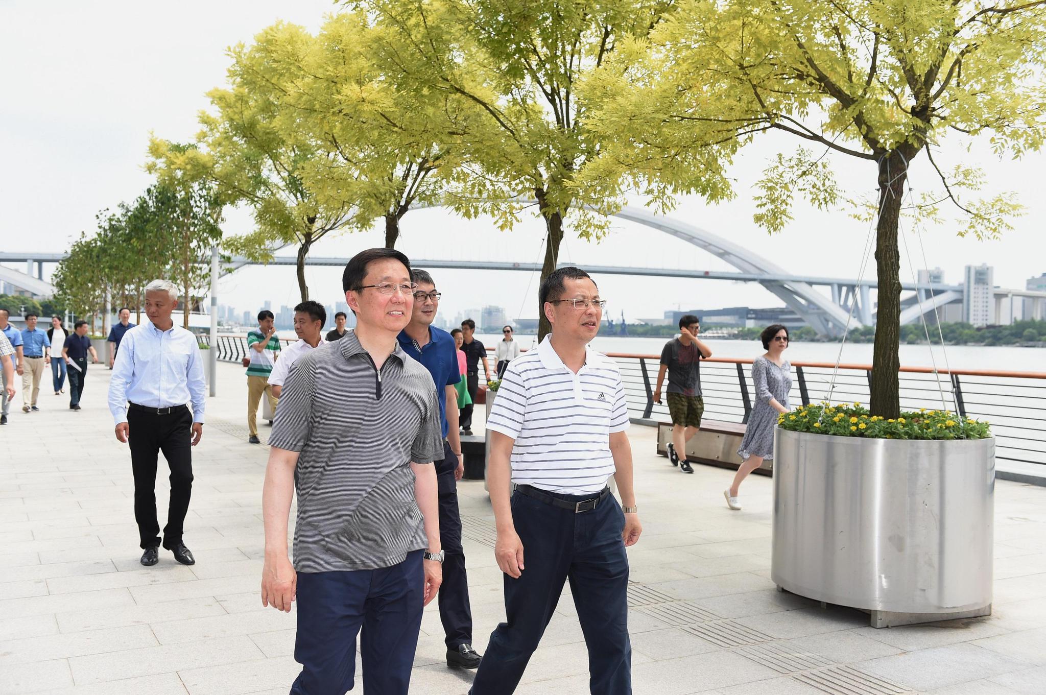 韩正:全力以赴实现黄浦江两岸高质量贯通开放