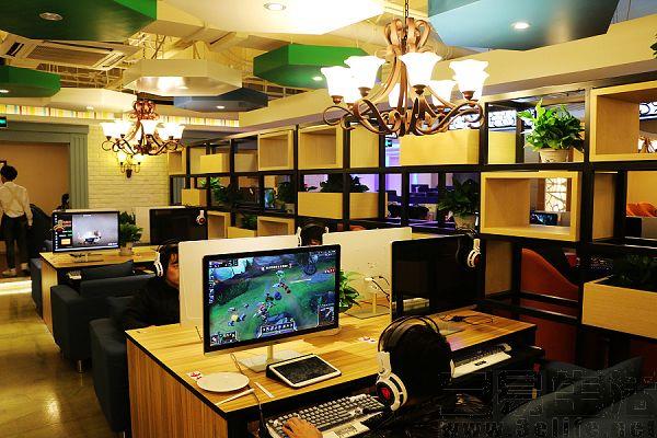 周杰伦天价网咖的背后 究竟暗藏行业的什么秘