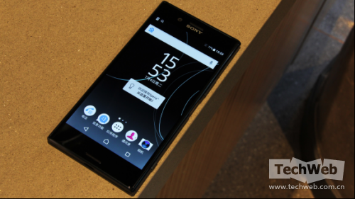 双镜面颜值巅峰之作 SONY Xperia XZ Premium