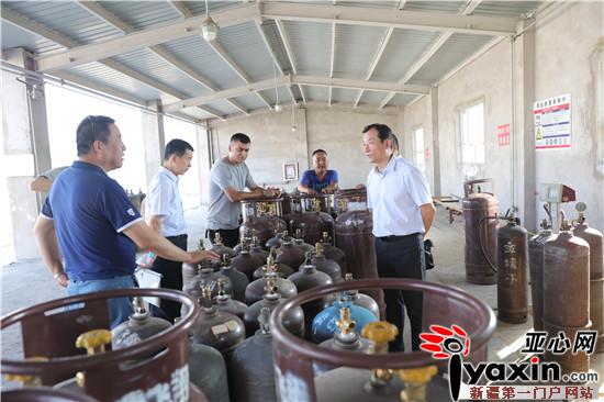 自治区质监局专项督查危险化学品充装安全|新