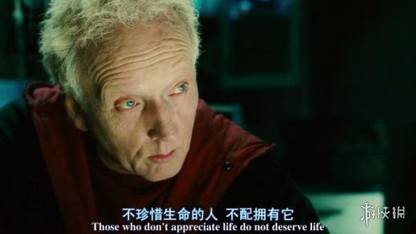 《电锯惊魂8:竖锯》首曝预告海报 假发猪头面