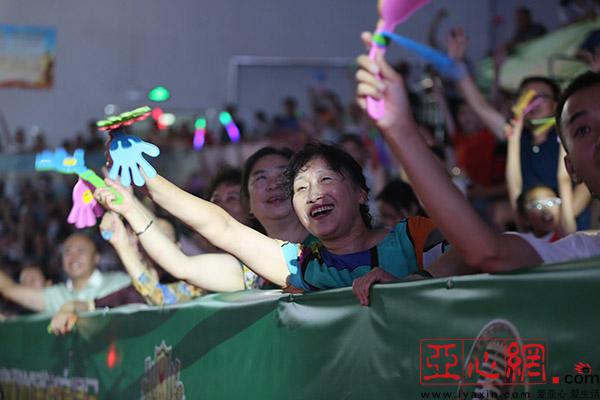 2017燕京啤酒鲜峰演唱会举行大咖云集引全民