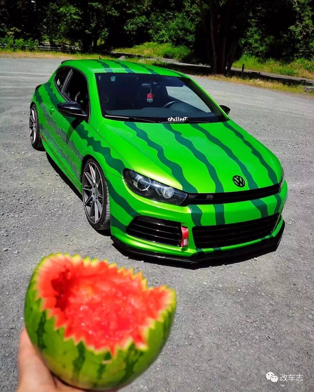 开着这台西瓜贴膜的尚酷R,感觉整个夏天都凉爽