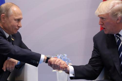 资料图：普京与特朗普会晤。（图片来源：路透社）