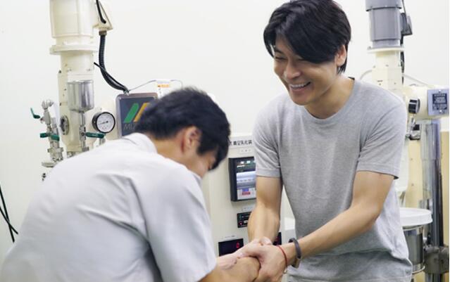 始人俊平大魔王:追求品质精益求精|微博|护肤品