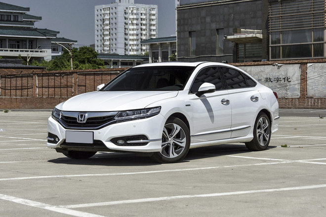 2017款思铂睿限时促销 购车直降1.25万