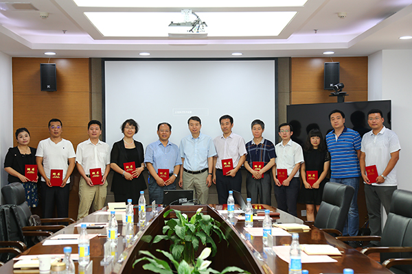 学校召开网络和舆情信息工作座谈会|王磊|网络