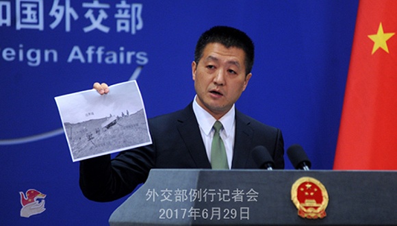 新华社评印军非法越界:印度不要执迷不悟|印度