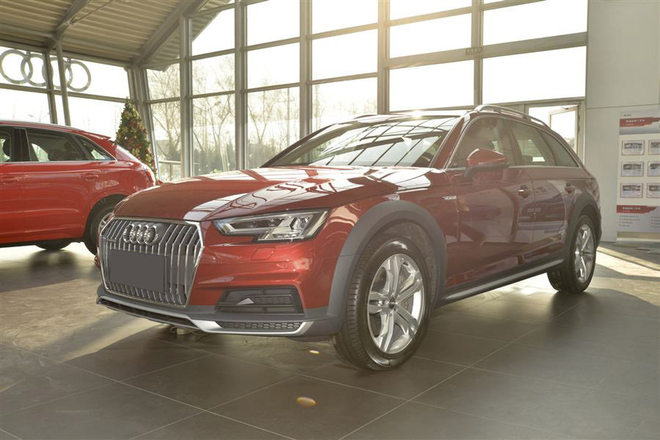 2017款奥迪A4(进口)促销 最高优惠5.63万