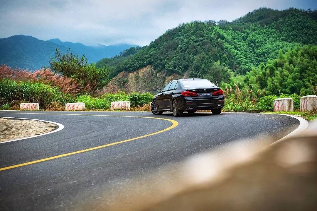 赶紧卖掉老5系!换成小7系实在是不贵!