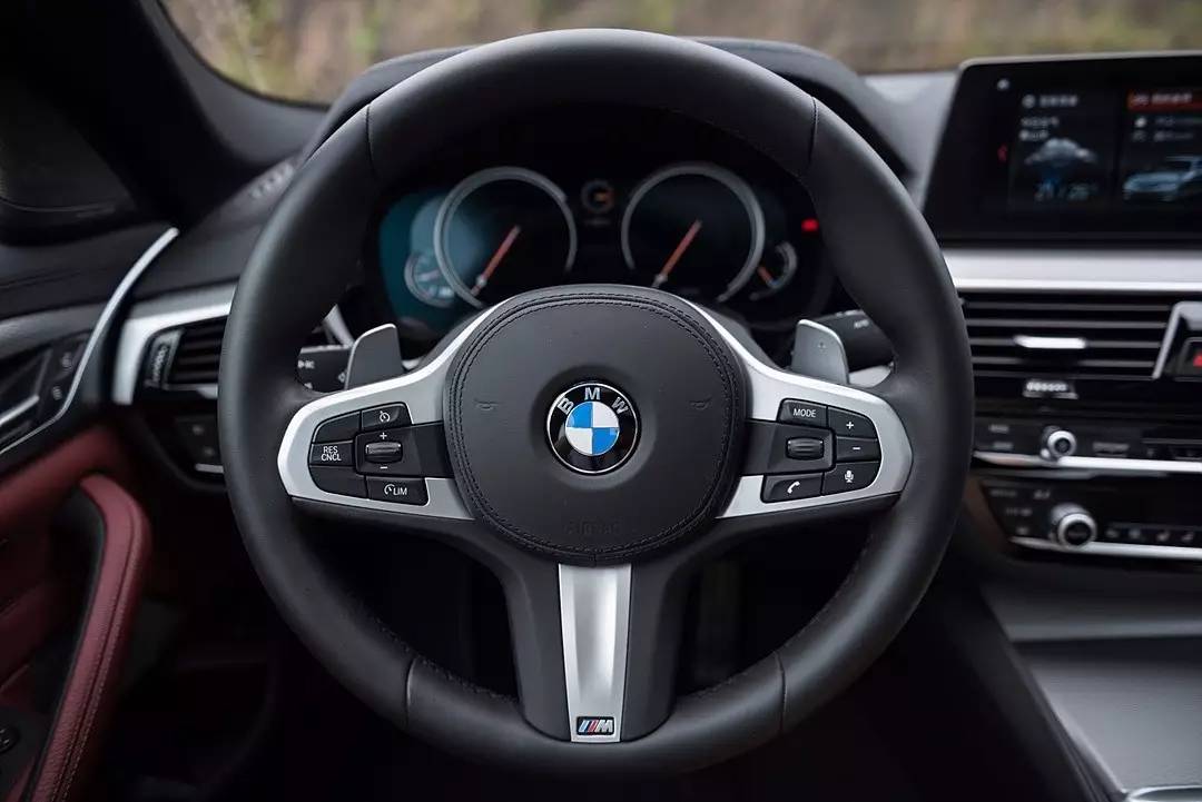 赶紧卖掉老5系!换成小7系实在是不贵!