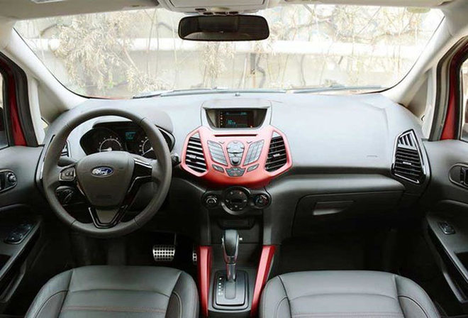 2017款福特翼搏限时促销 购车直降3万元