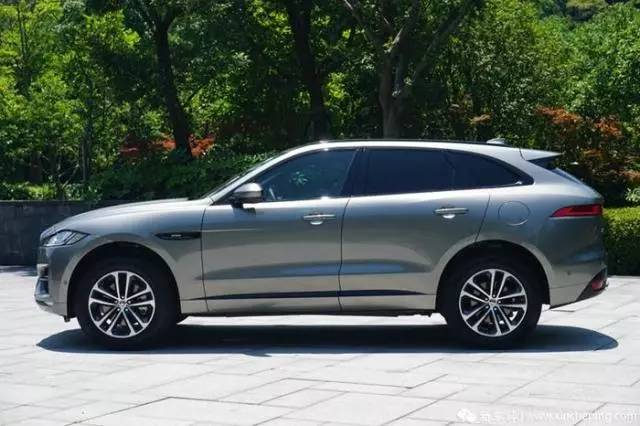 【小新说车】新款捷豹F-Pace 2.0T:声音骚动你的心