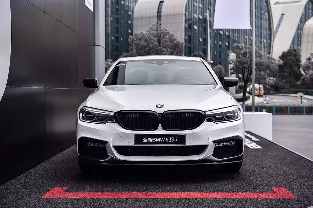 赶紧卖掉老5系!换成小7系实在是不贵!