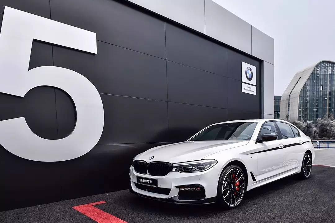 赶紧卖掉老5系!换成小7系实在是不贵!