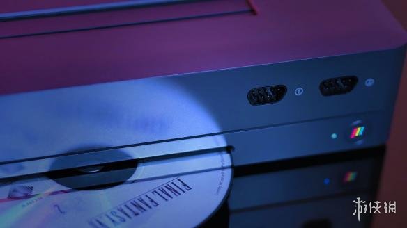 全球首款模块化复古游戏机Polymega 卡带光盘