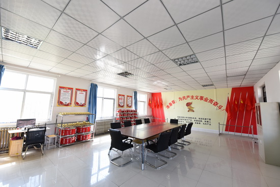 嘉康利中国公益基金为延安六所学校捐建少先队