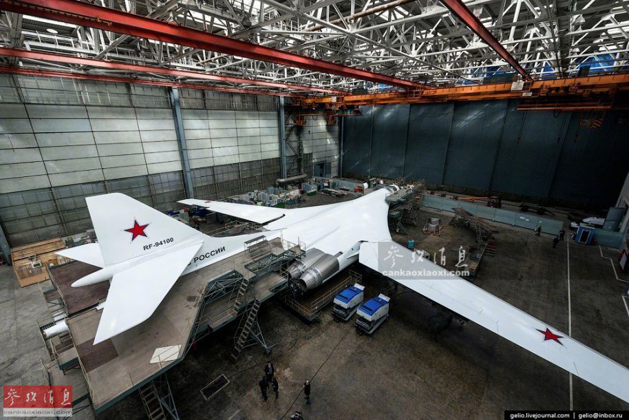 俄图-95轰炸机奔袭7000公里 发射隐身巡航导弹