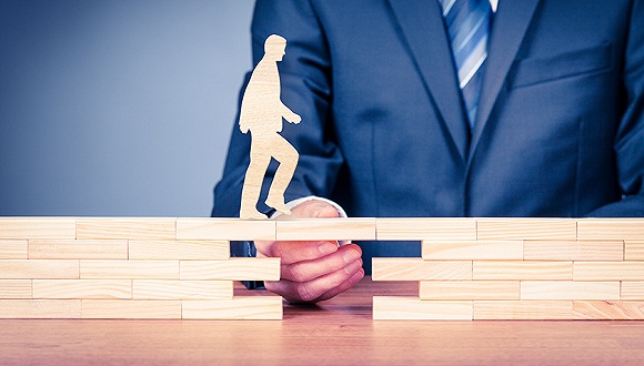 中国保费总规模全球第二 粗放式资产负债管理