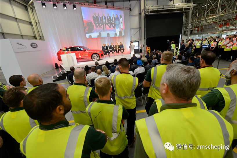 厉害了我的F-Pace,你把发动机都换了