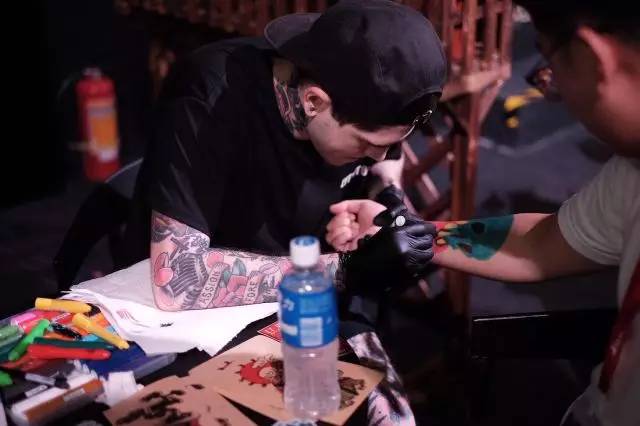 劲客,与年轻的自我较劲