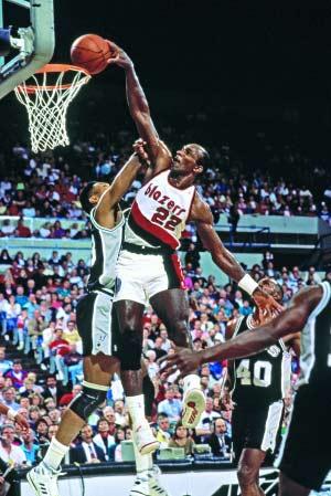 和乔丹平起平坐?总决他被打脸 此后闭嘴不再提