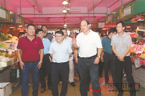 程永强 摄)东莞时间网讯 昨日,市委常委,宣传部部长杨晓棠率队到常平