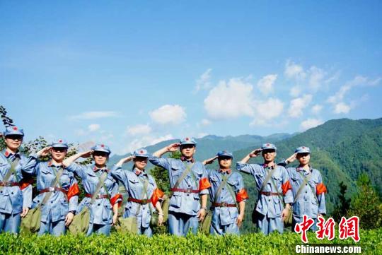浙西南干部培训学院的学员们正在训练。遂昌宣传部提供