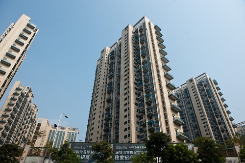 资料图片:深圳南山区楼盘 新华社记者毛思倩摄