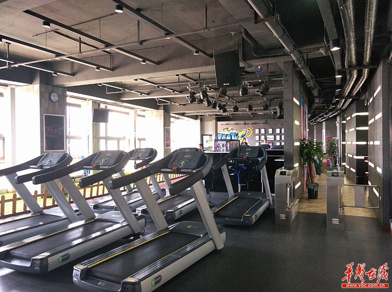 一对一健身私教星城渐受热捧 一节课240元至5