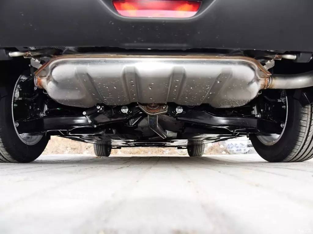 月入5000,买不起宝马,90%的人会考虑这款!