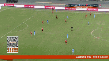 gif-宝刀未老!汪嵩反越位推射得手再下一城