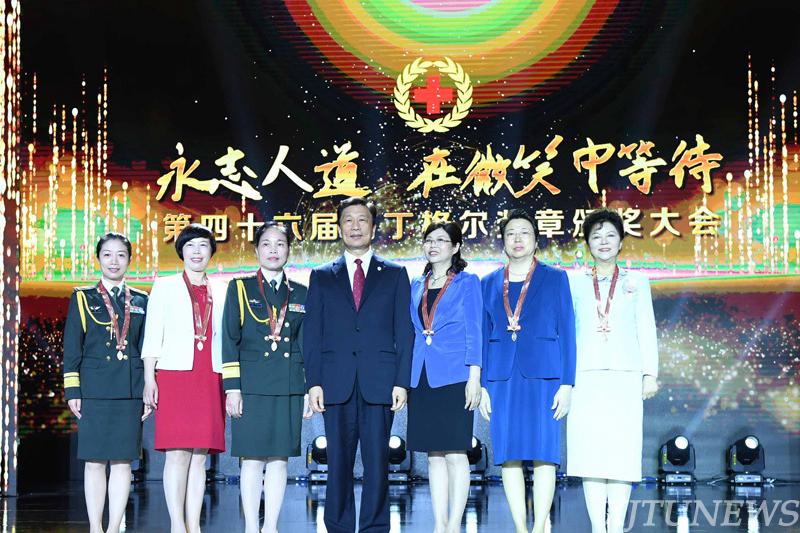 安交大二附院杨惠云荣获第四十六届南丁格尔奖