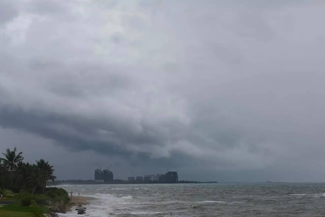  △今年第七号台风已经直扑珠江口海域
