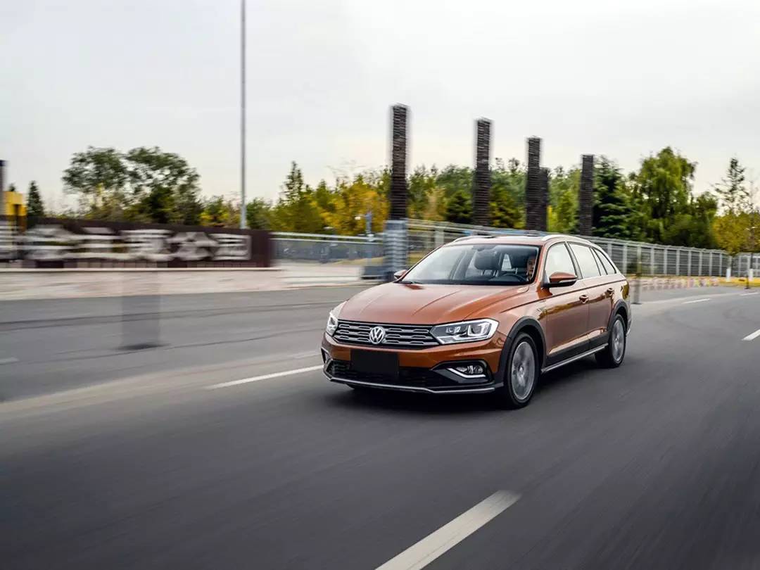 4万出头堪比中型车大空间 情怀不难落地!