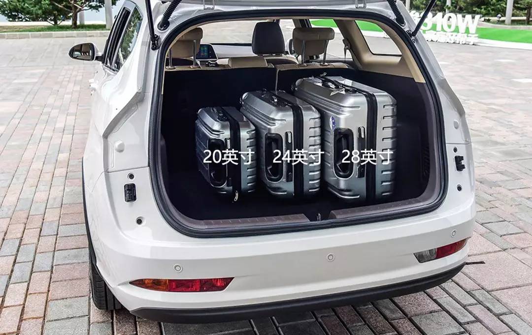 4万出头堪比中型车大空间 情怀不难落地!