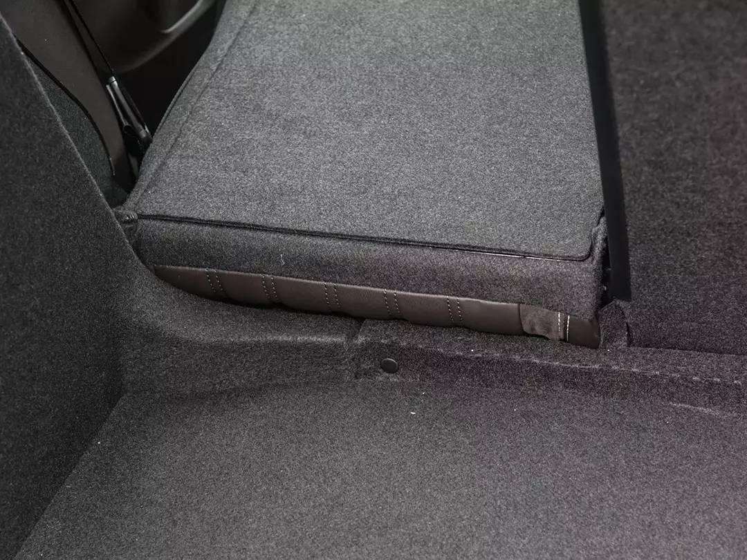 4万出头堪比中型车大空间 情怀不难落地!