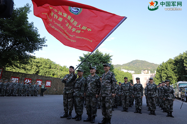 陆军军医大学军政主官亮相:王云贵、季富分任