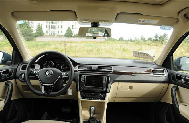 2016款桑塔纳限时促销 购车直降1.80万