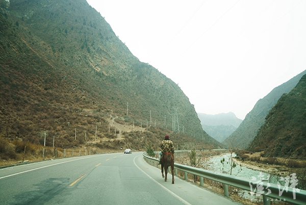 翼虎·山河·寻路胡焕庸线上的中国|松潘:21个