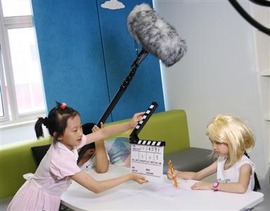 人口目耳手足_人口手足幼儿识字图片(2)