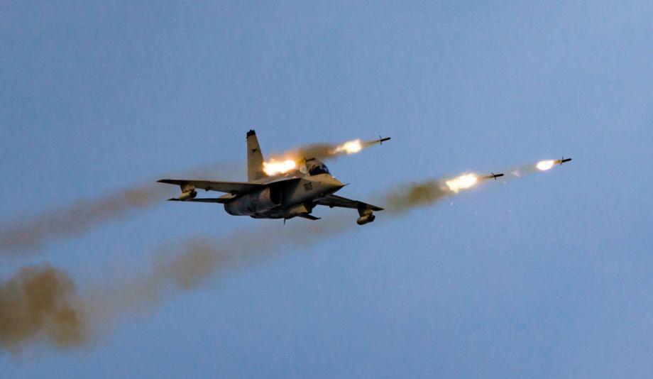 外媒研究报告称:中俄军事实力上升令美国丧失